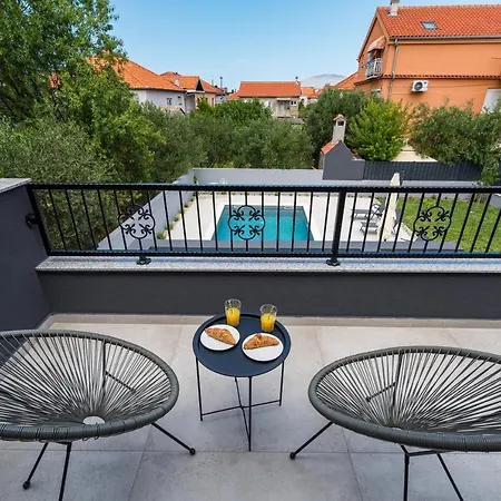 Villa House Vito