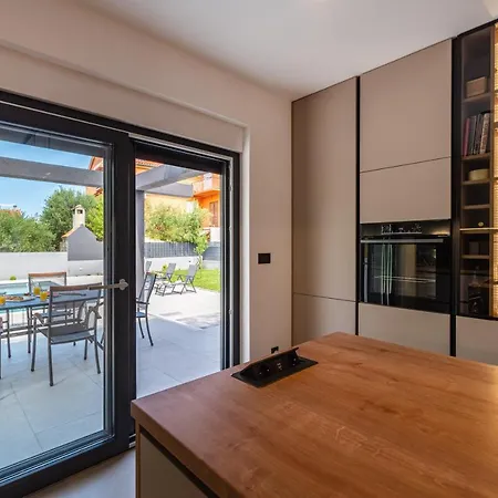 Villa House Vito