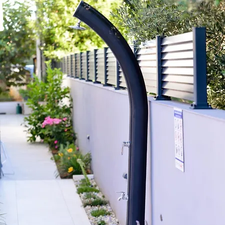 فيلة House Vito